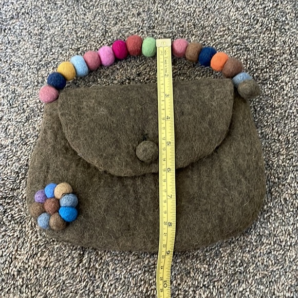 Handmade Felted Handbag - Picture 4 of 10